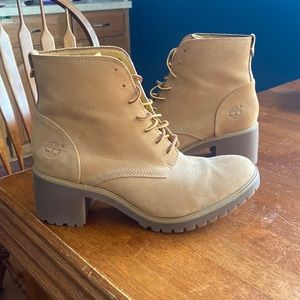 Timberland Heels Size US 9
